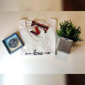 Ladies' Tagless V-neck Tee & Free Gift